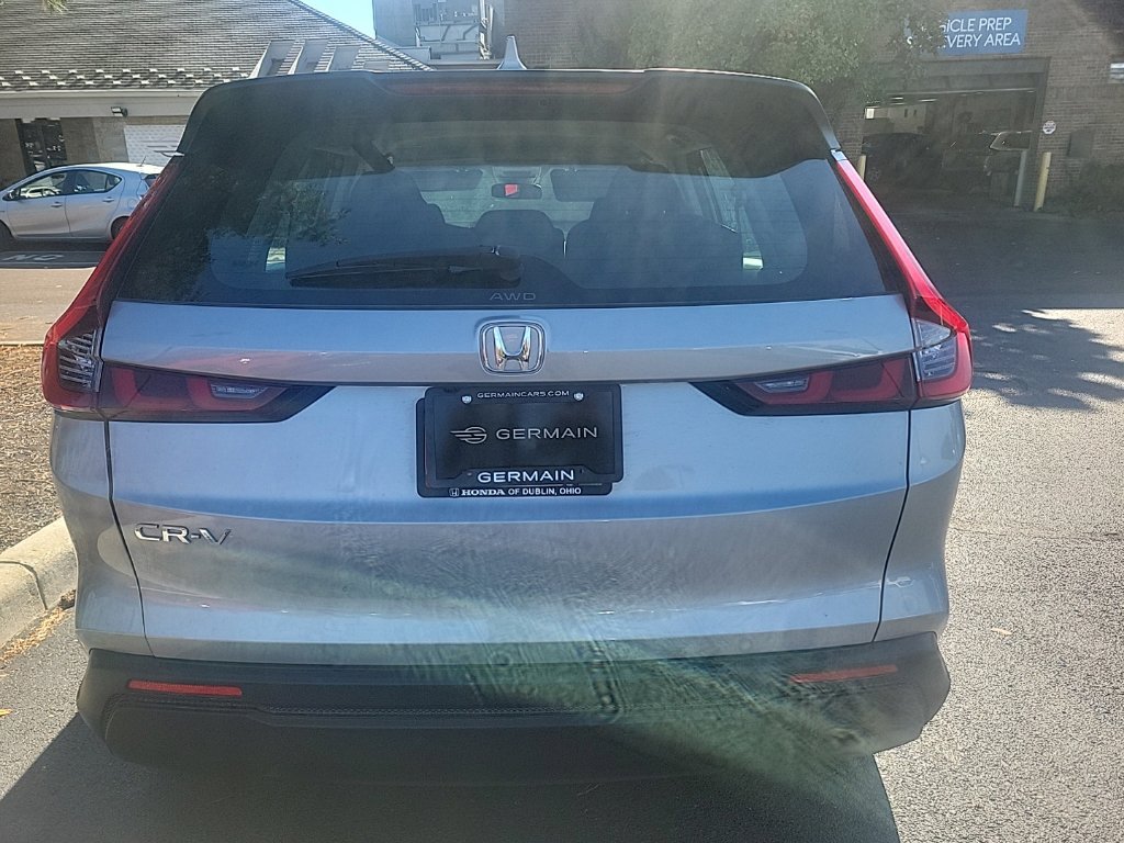 Used 2024 Honda CR-V LX image 7