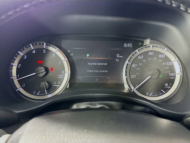 Used 2023 Toyota Highlander LE AWD/4WD image 31