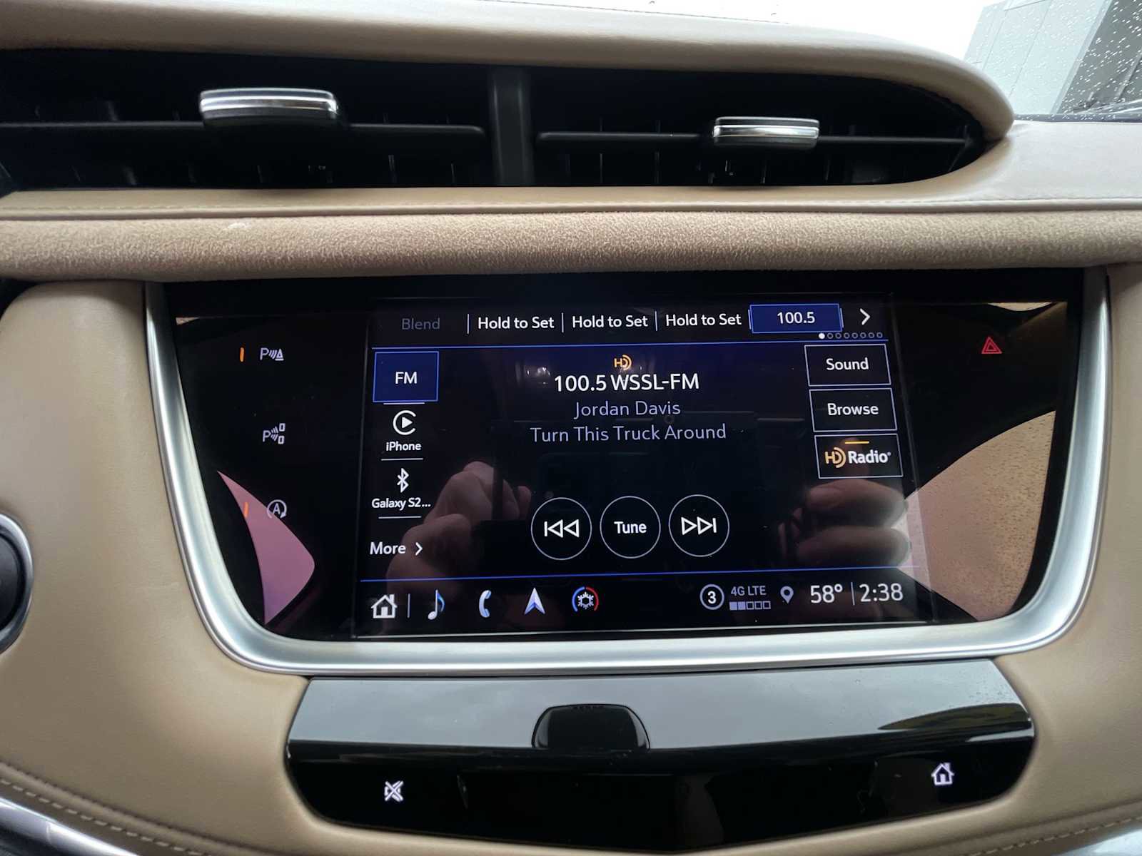 Used 2023 Cadillac XT5 Sportv w/ Platinum Package image 13