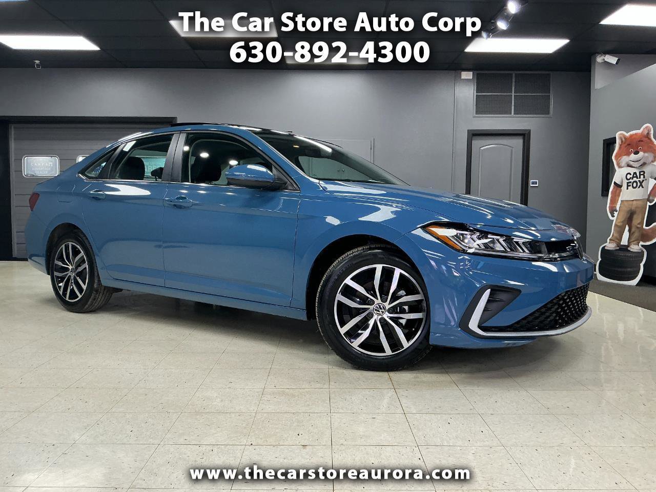 Used 2025 Volkswagen Jetta SE image 1