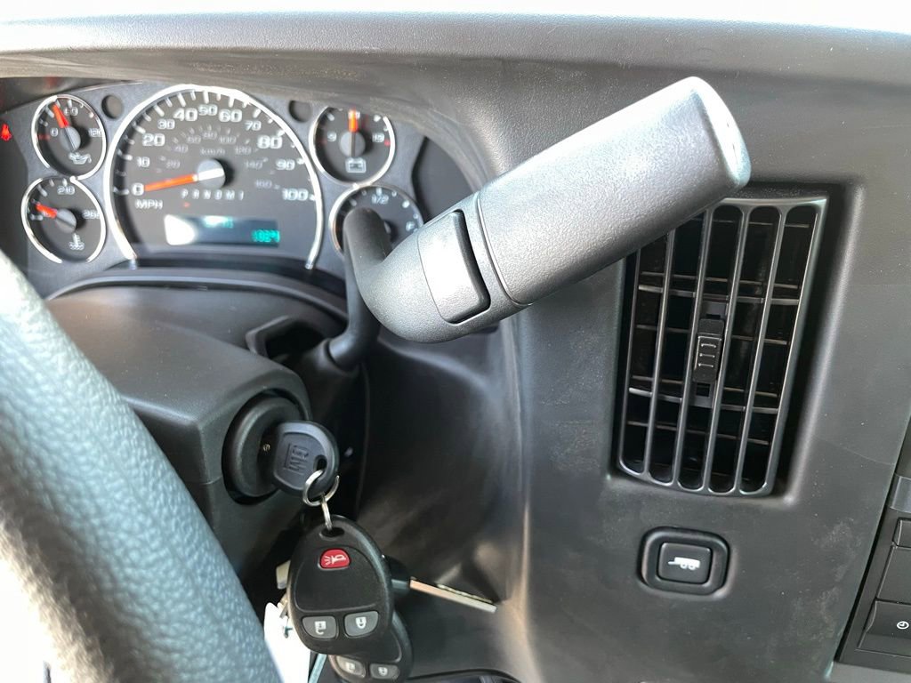 New 2025 Chevrolet Express 3500 w/ Power Convenience Package image 27
