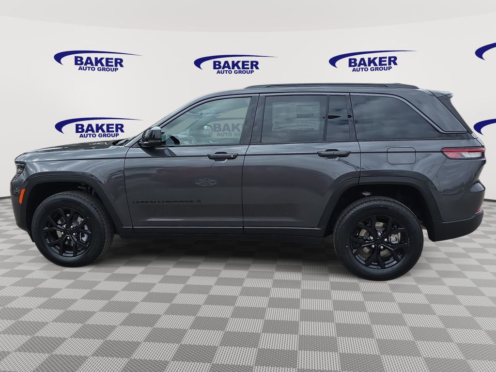 New 2026 Jeep Grand Cherokee Altitude image 6