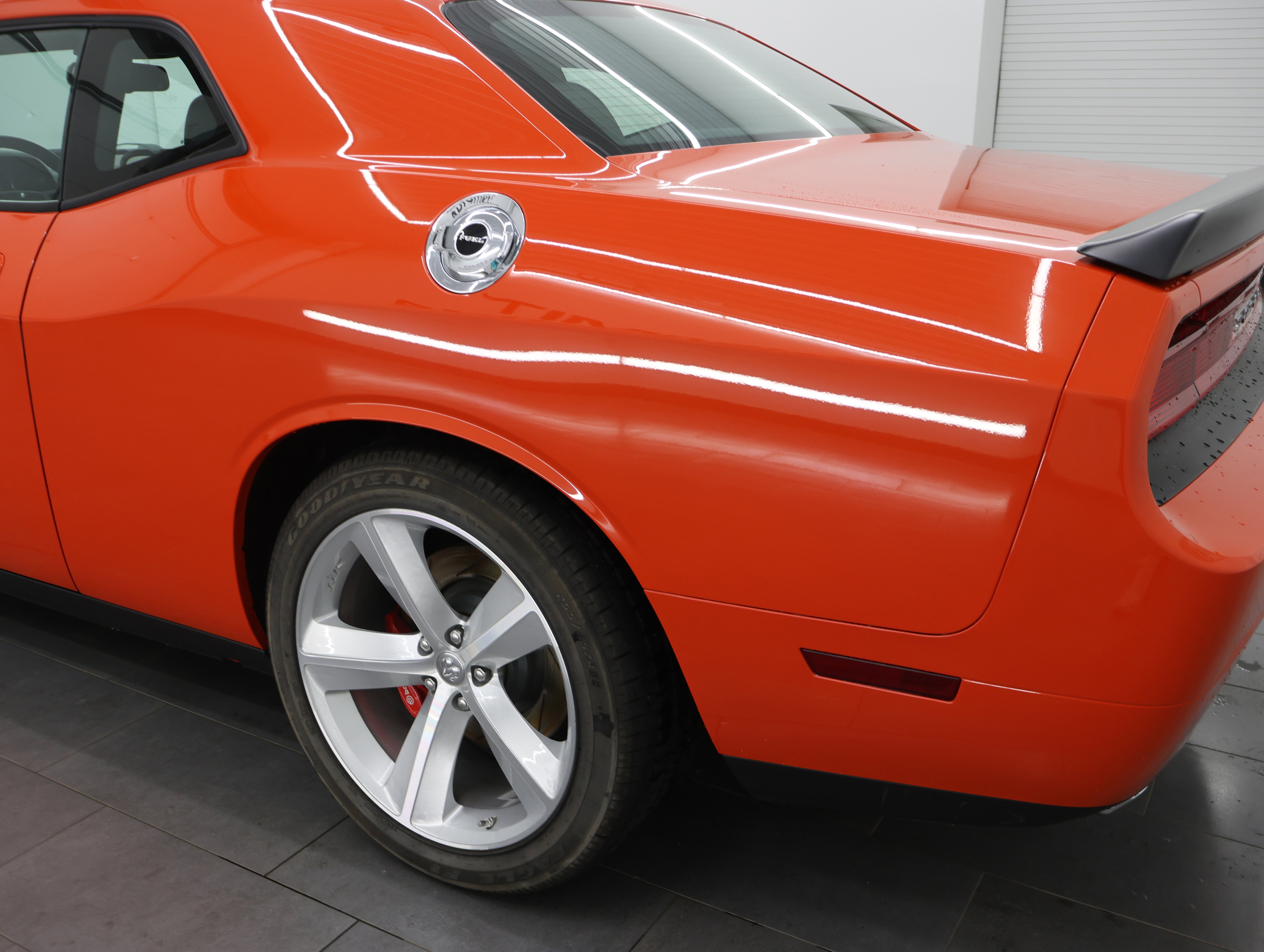 Used 2009 Dodge Challenger SRT8 w/ SRT Option Group II RWD image 31