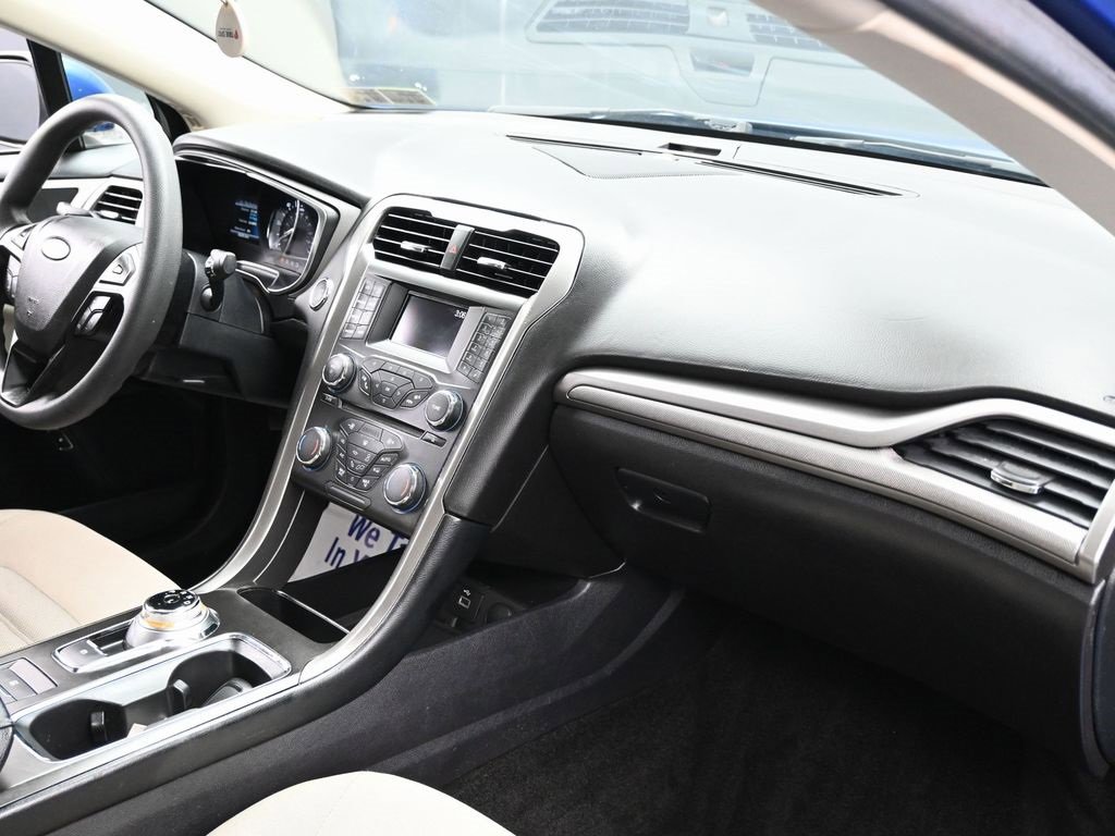 Used 2018 Ford Fusion S image 28