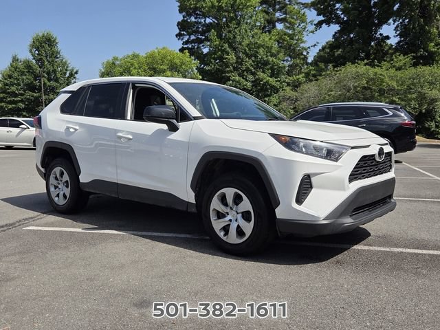 Used 2022 Toyota RAV4 LE AWD/4WD image 7