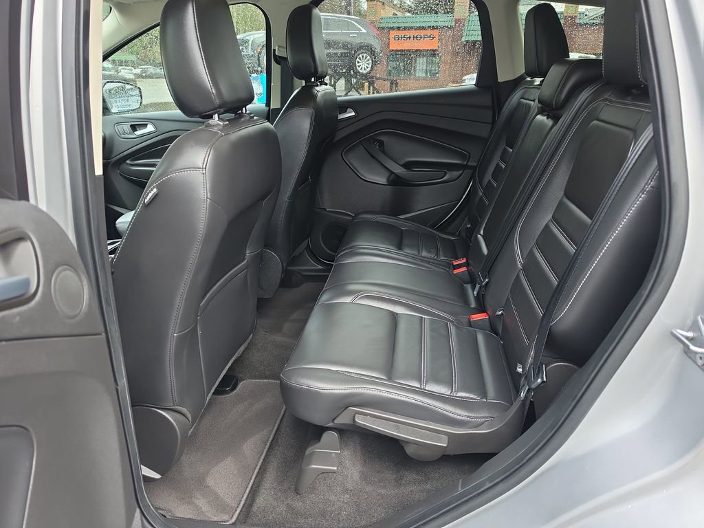 Used 2019 Ford Escape Titanium image 29