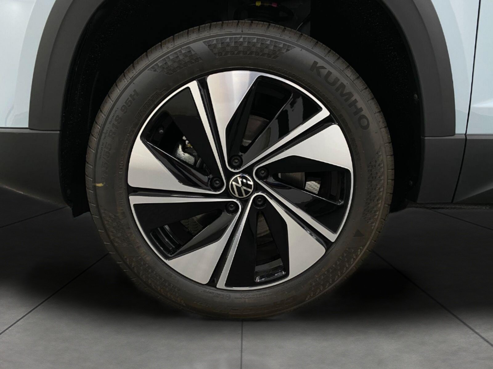 New 2026 Volkswagen Taos SE AWD/4WD image 10