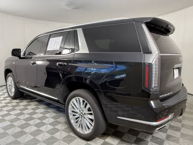 Used 2026 Cadillac Escalade Luxury AWD/4WD image 5