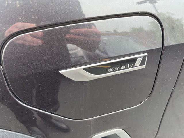 Used 2022 BMW X5 xDrive45e image 4