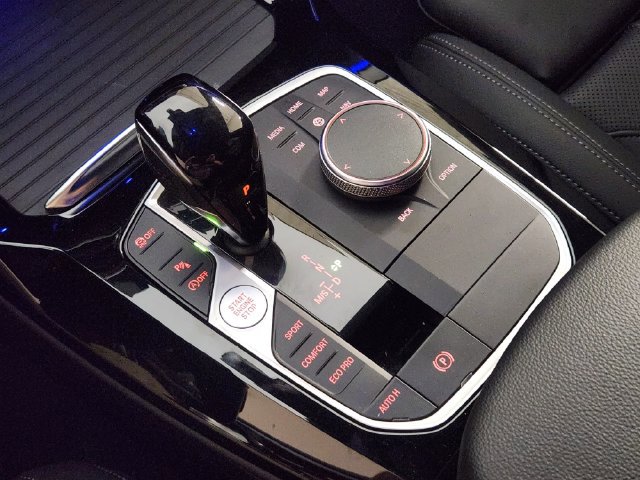 Used 2024 BMW X3 sDrive30i w/ Convenience Package w/ZPA RWD image 19