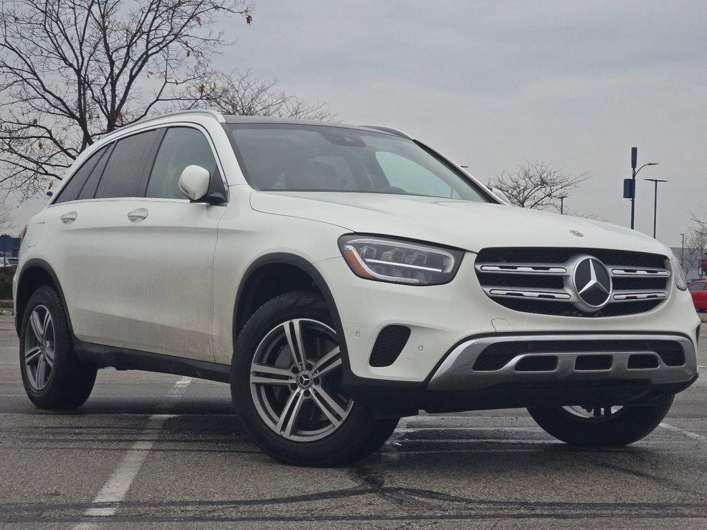 Certified 2022 Mercedes-Benz GLC 300 GLC 300 image 2