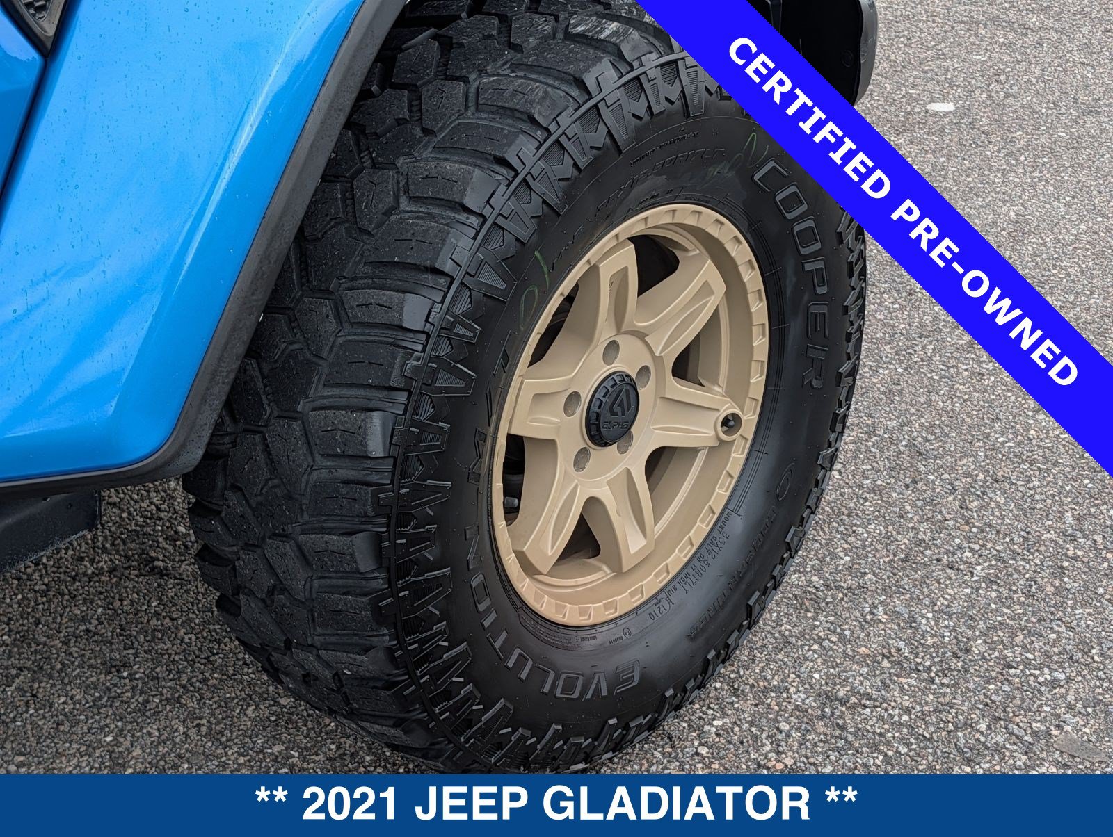 Used 2021 Jeep Gladiator Sport AWD/4WD image 13