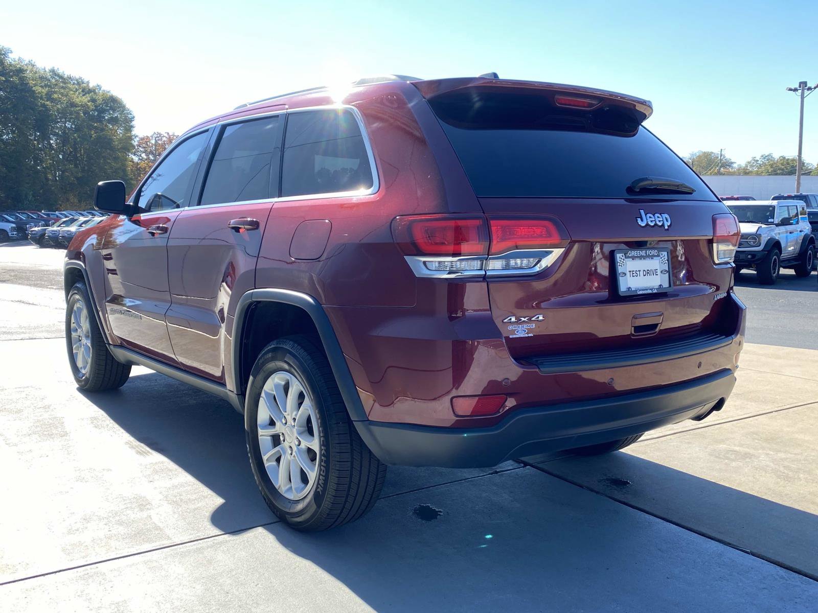 Used 2021 Jeep Grand Cherokee Laredo X image 10