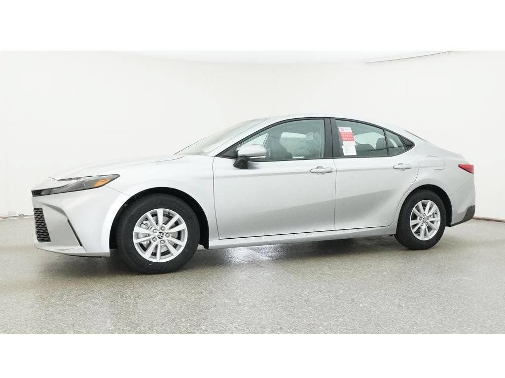 New 2026 Toyota Camry Hybrid FWD image 24