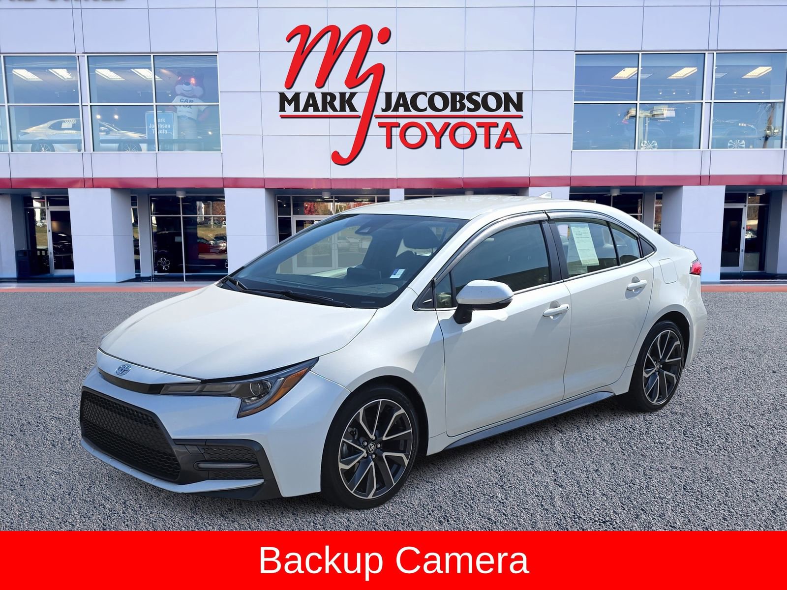 Used 2020 Toyota Corolla SE image 1