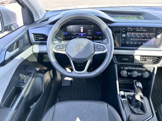 New 2024 Volkswagen Taos SE image 14