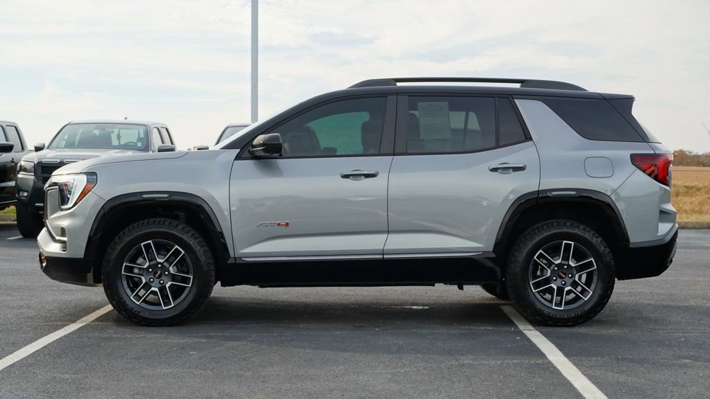 Used 2026 GMC Terrain AT4 w/ Convenience Package III image 8