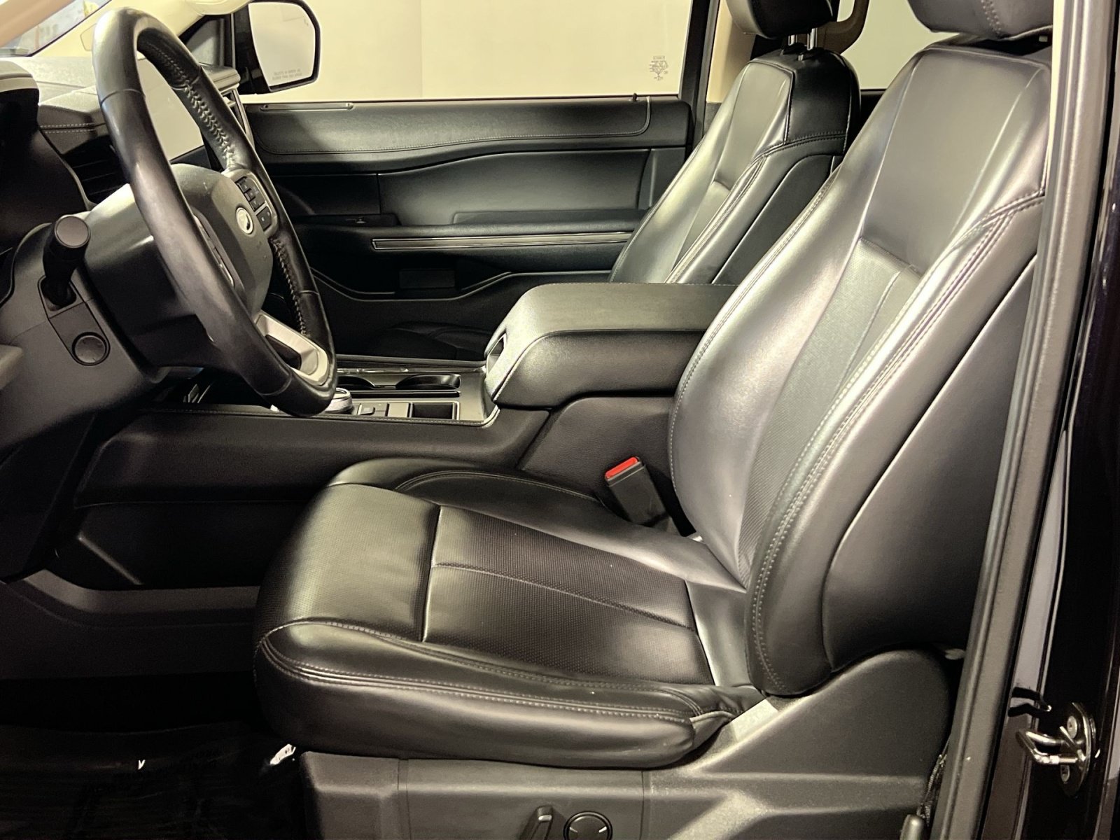 Used 2022 Ford Expedition Max XLT RWD image 13