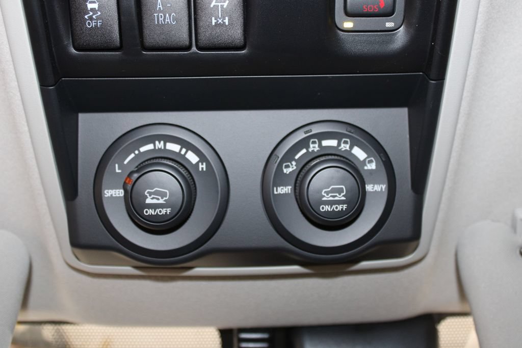 Used 2023 Toyota 4Runner TRD Off-Road Premium AWD/4WD image 55