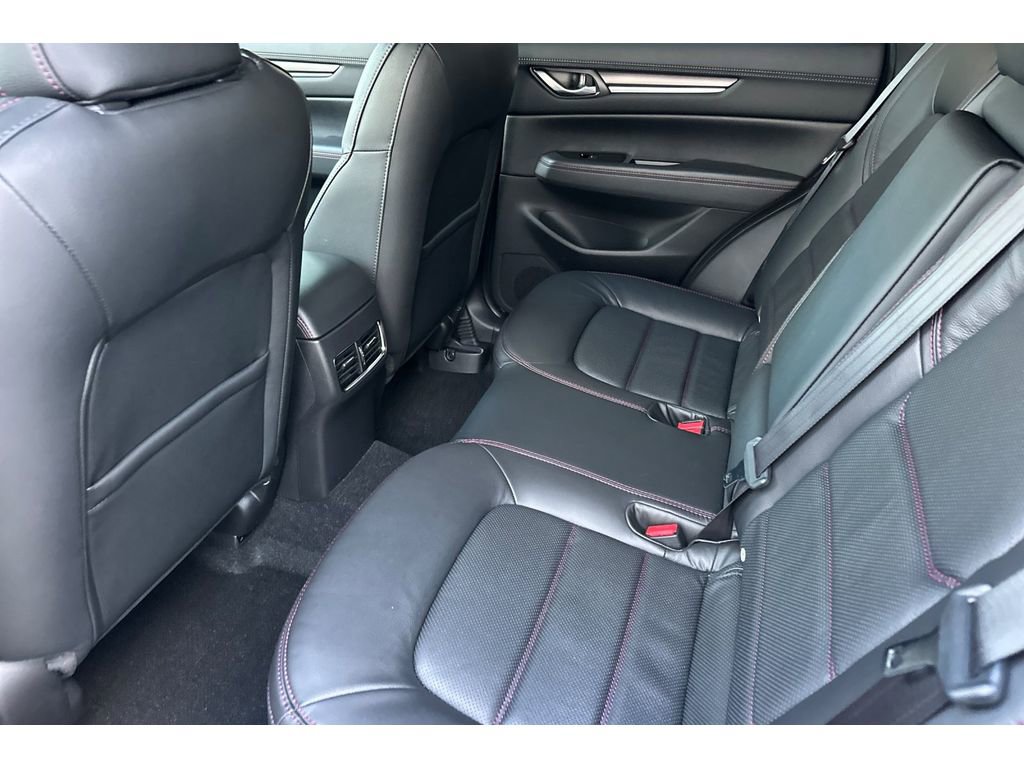 New 2025 MAZDA CX-5 Carbon Edition image 12