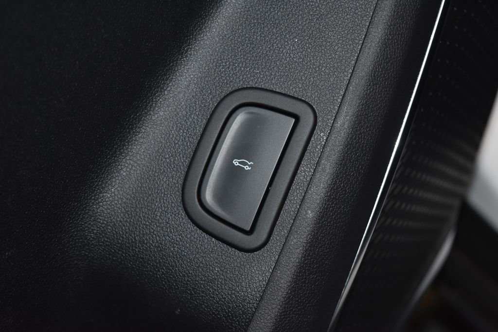 Used 2024 GMC Acadia Elevation AWD/4WD image 6