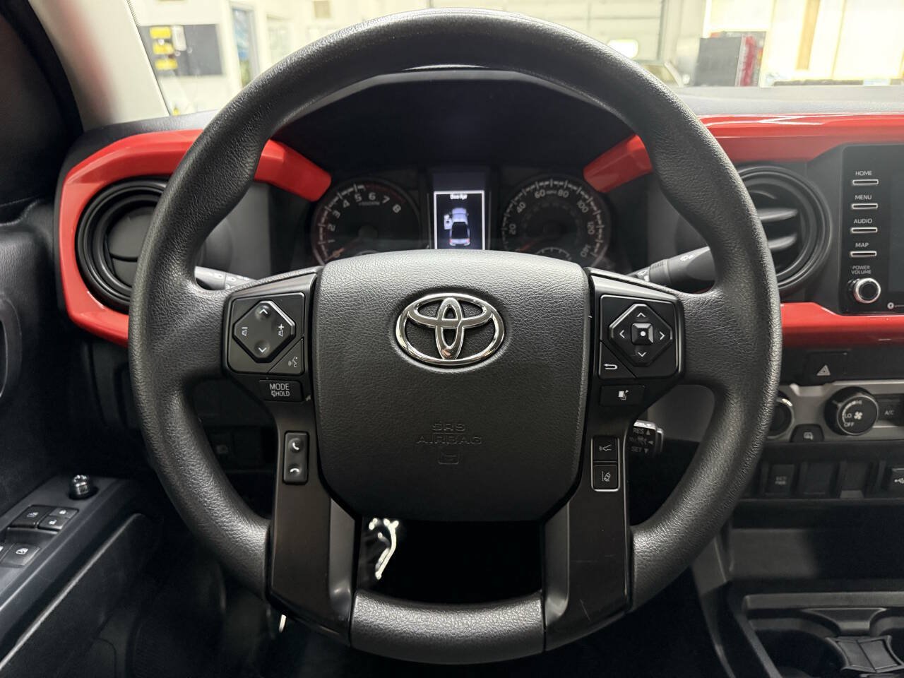 Used 2021 Toyota Tacoma SR AWD/4WD image 22