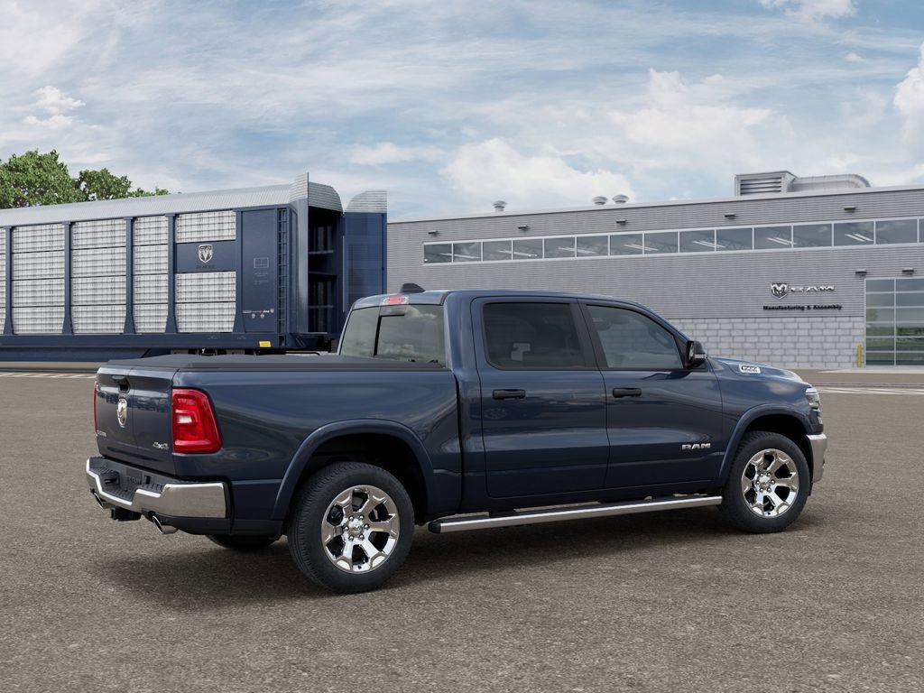 New 2026 RAM 1500 4x4 Crew Cab image 4