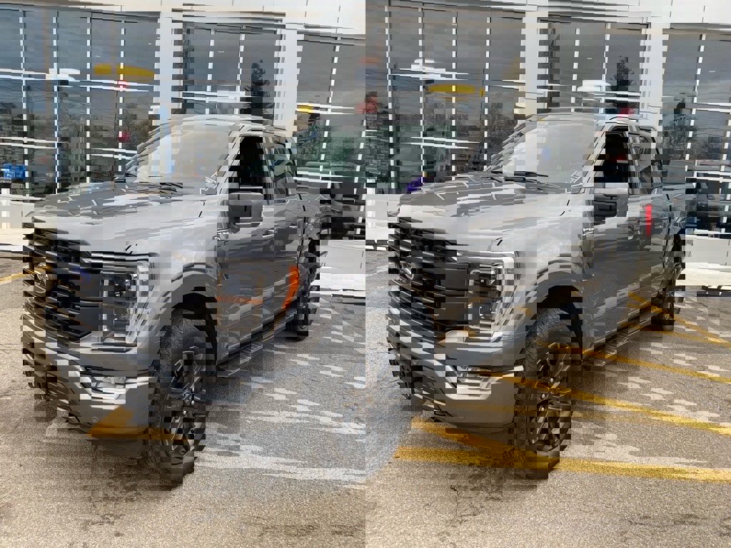 Used 2023 Ford F150 Lariat w/ Equipment Group 502A High image 1