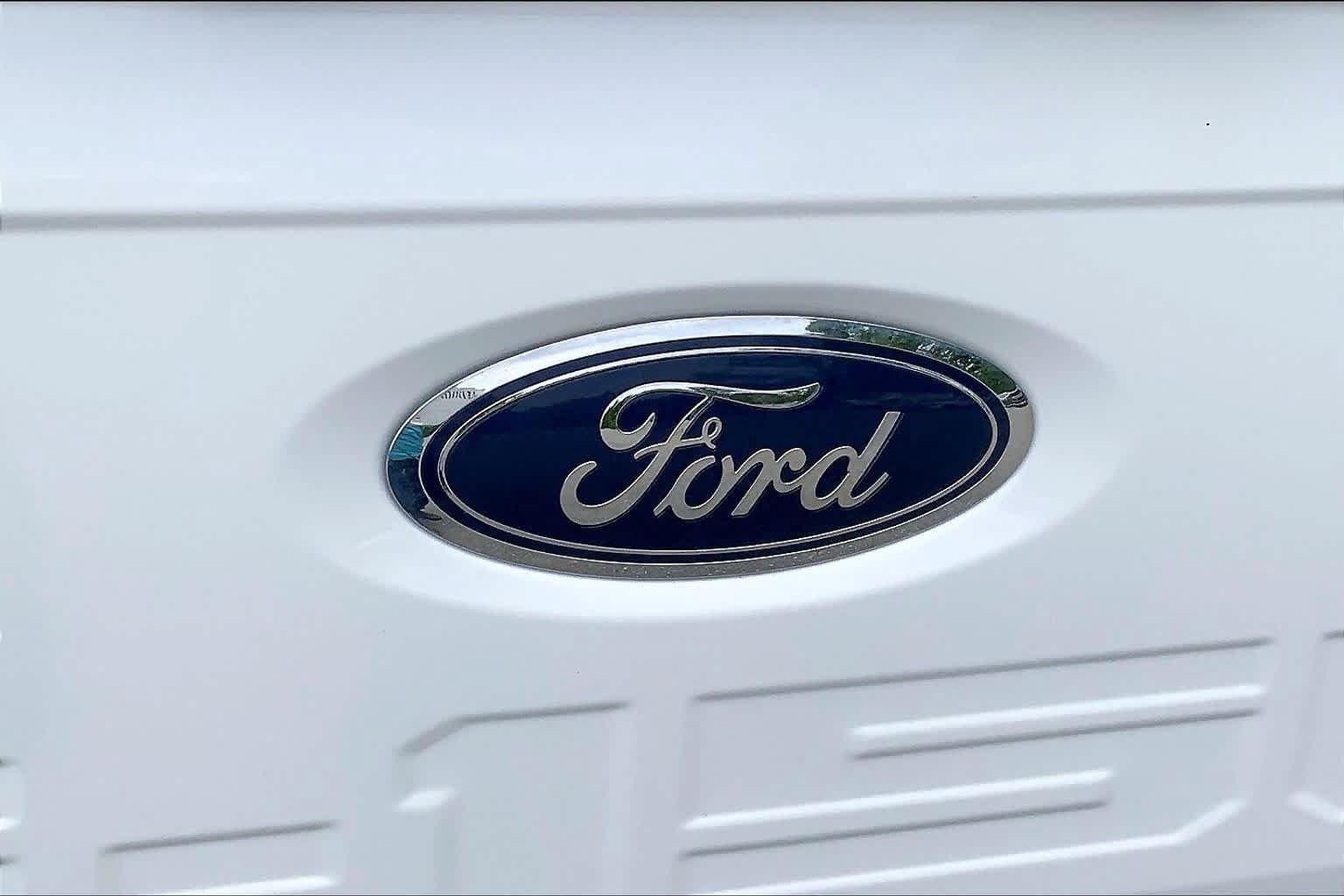 Used 2023 Ford F150 XLT w/ Equipment Group 301A Mid AWD/4WD image 10