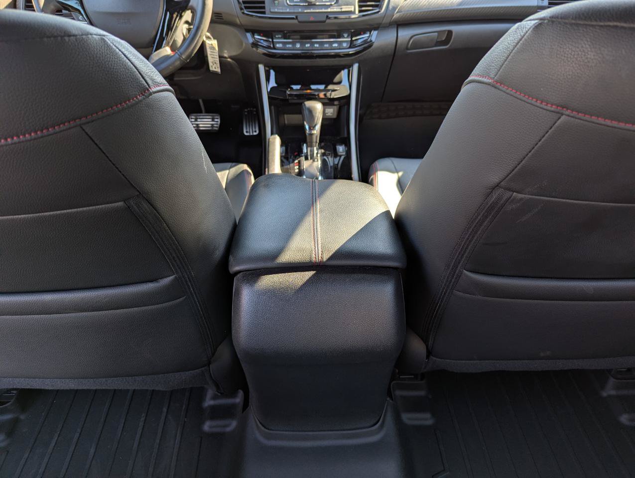Used 2017 Honda Accord Sport Special Edition image 40