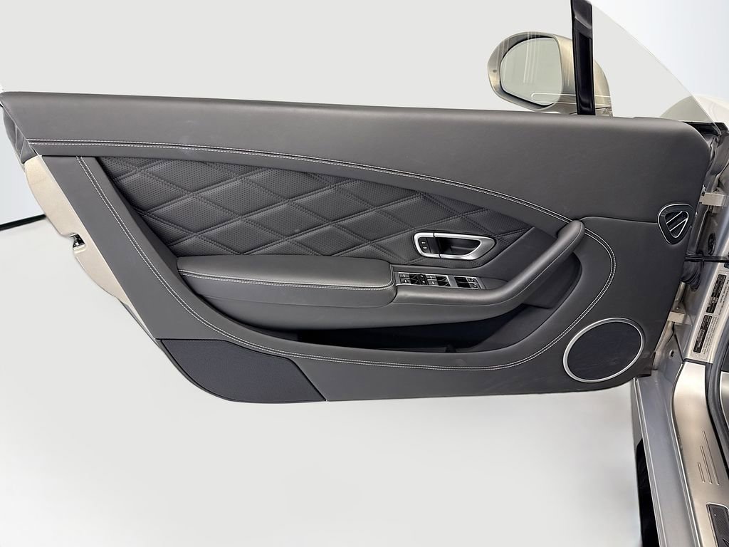 Used 2014 Bentley Continental GT V8 S image 23