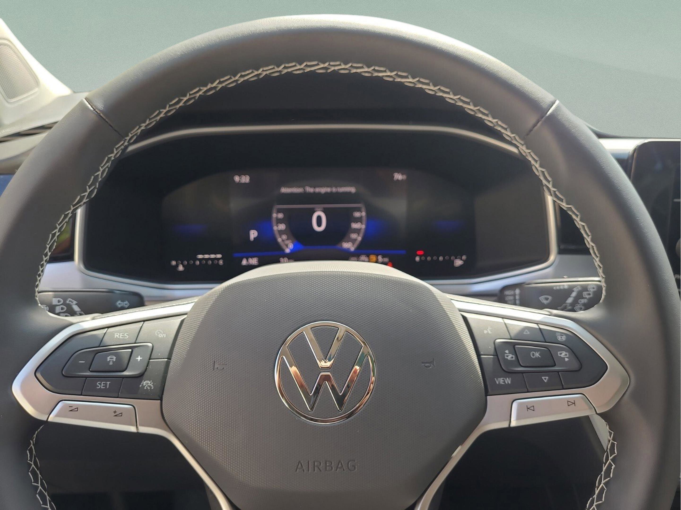 New 2025 Volkswagen Taos SE image 16