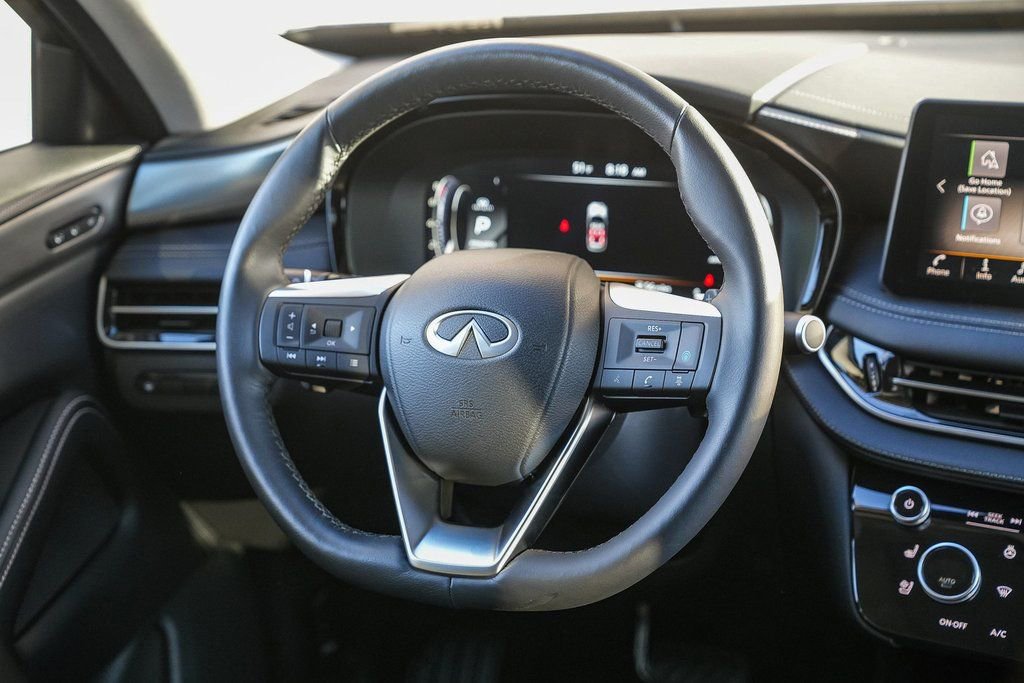Certified 2024 INFINITI QX60 Luxe image 14
