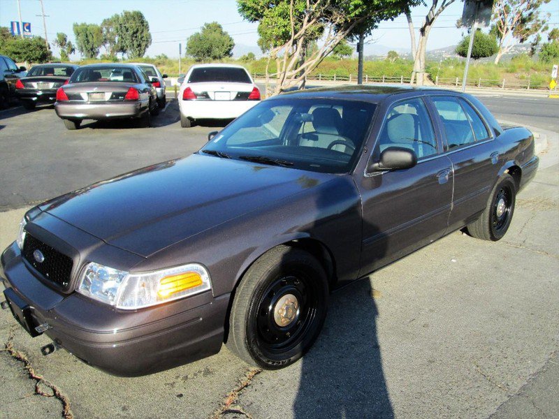 Used 2011 Ford Crown Victoria Police Interceptor w/ Trunk Pack image 2