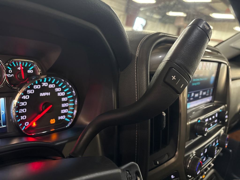 Used 2017 Chevrolet Silverado 1500 High Country AWD/4WD image 25