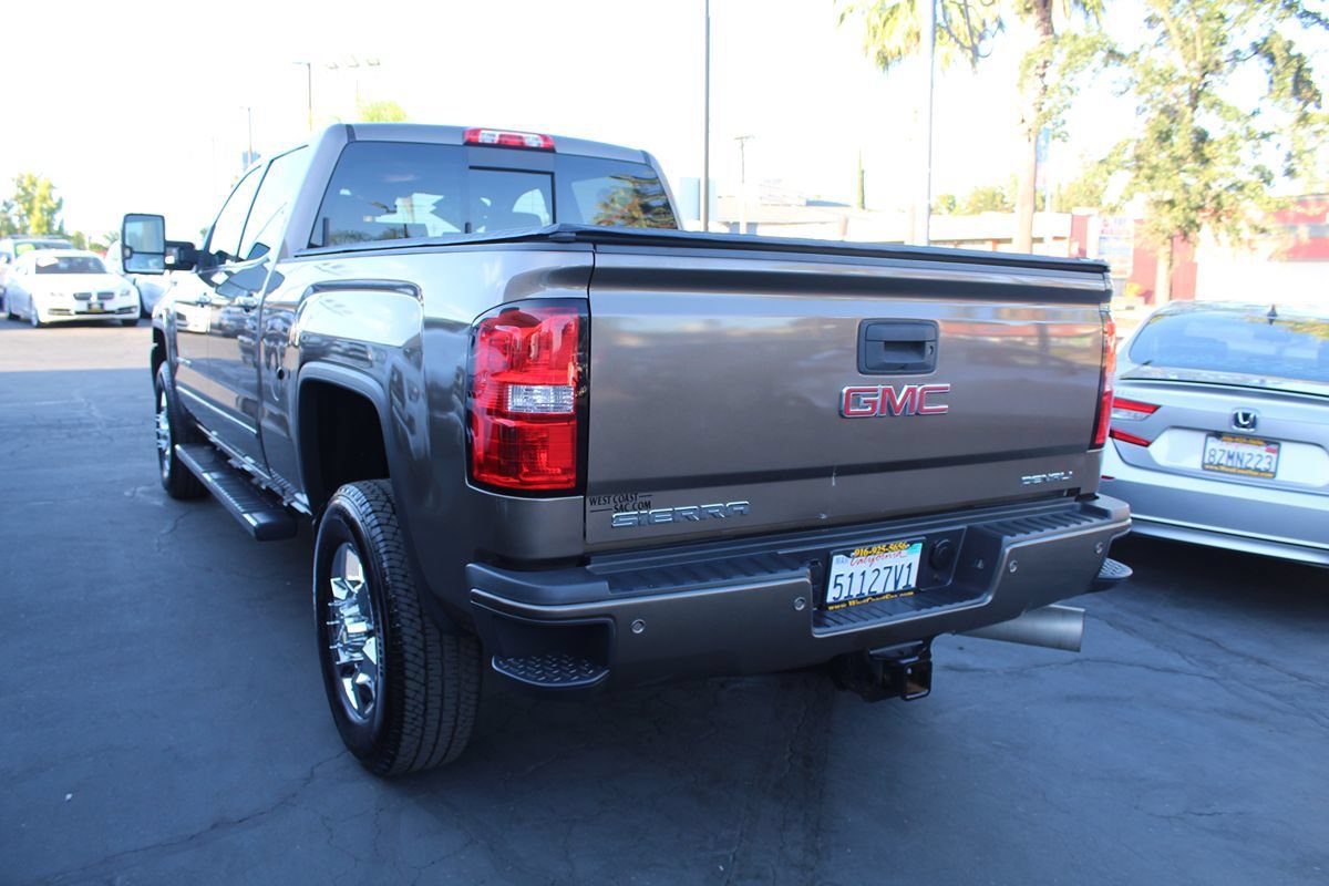 Used 2015 GMC Sierra 3500 Denali w/ Duramax Plus Package AWD/4WD image 5