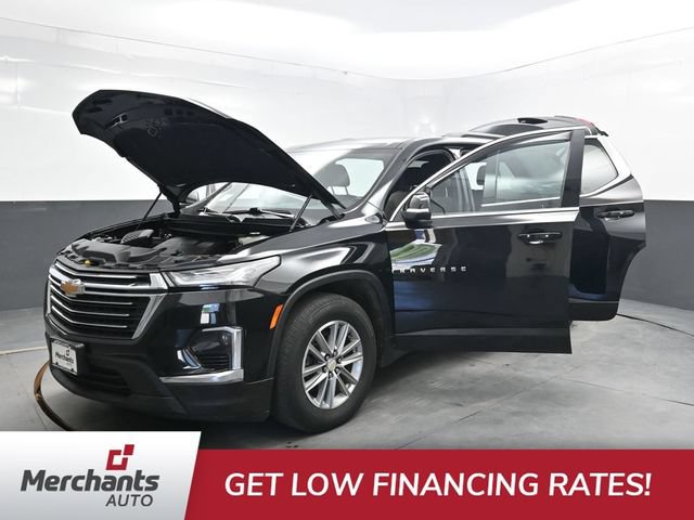Used 2023 Chevrolet Traverse LT AWD/4WD image 46