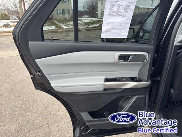 Used 2022 Ford Explorer XLT w/ Equipment Group 202A image 40
