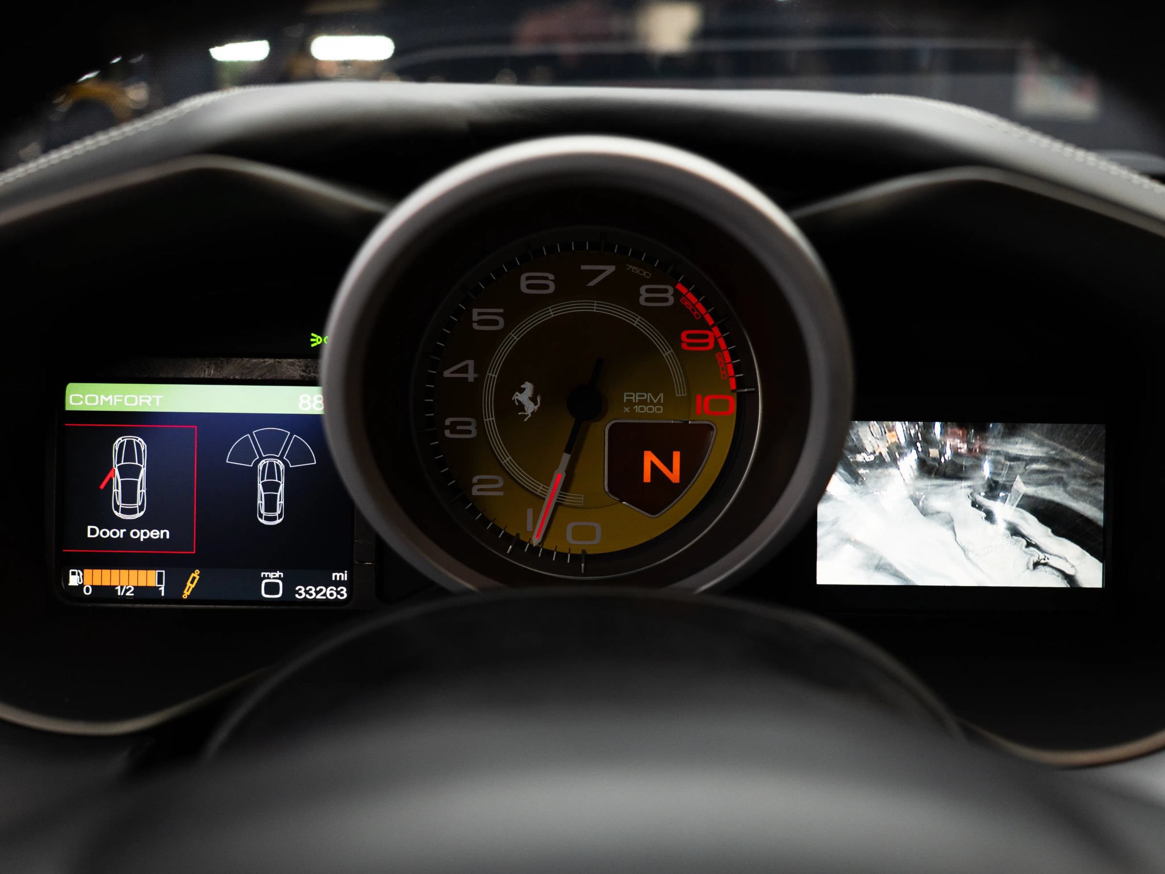 Used 2012 Ferrari FF AWD/4WD image 28