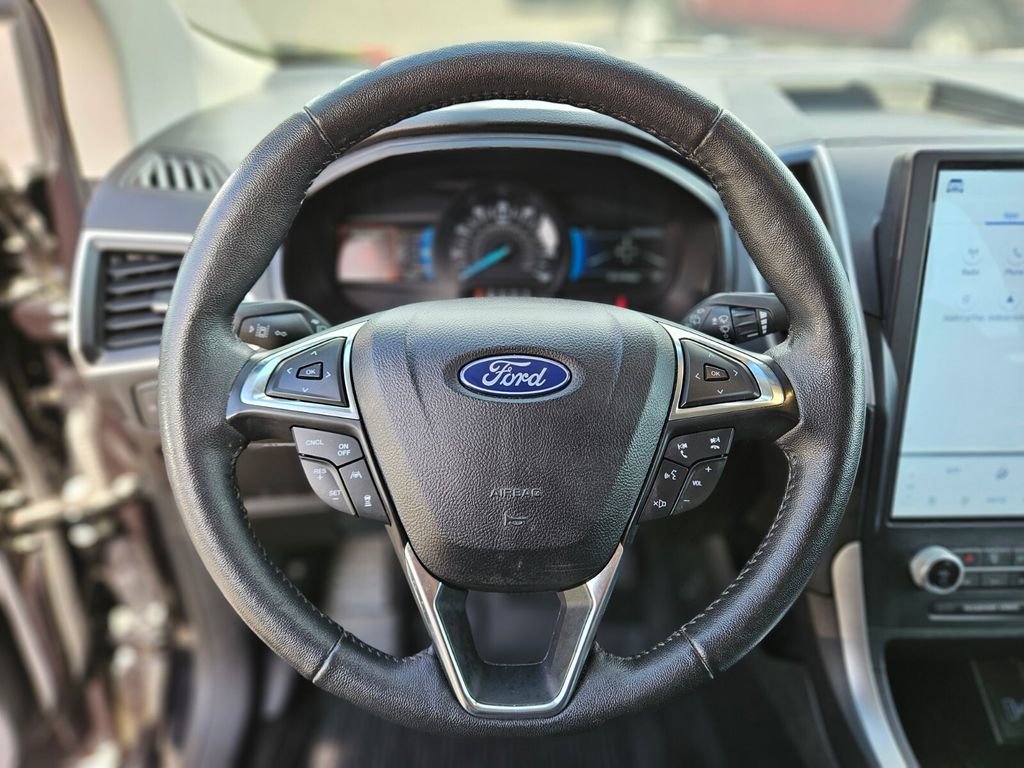 Used 2022 Ford Edge SEL w/ Convenience Package image 23