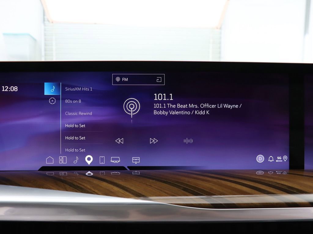 Used 2026 Cadillac Escalade Platinum Sport image 28