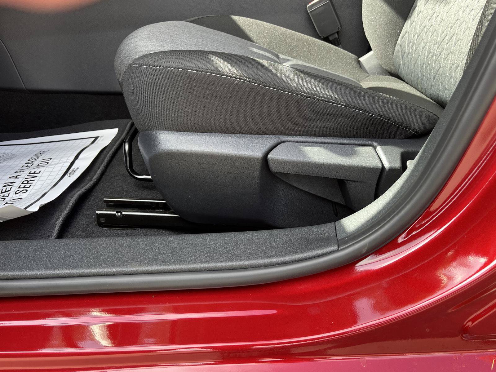 New 2026 Nissan Sentra SV w/ SV Convenience Package FWD image 24