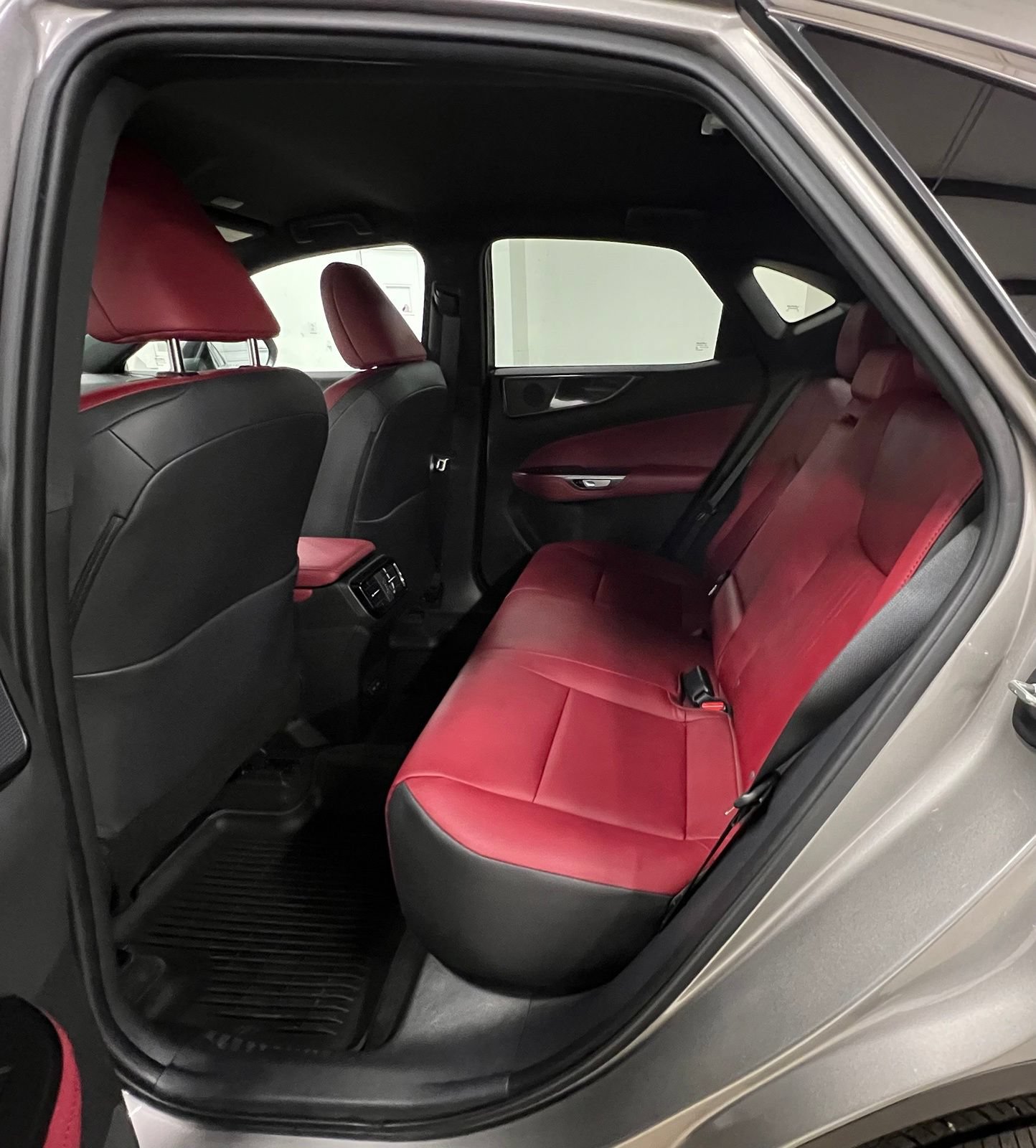 Used 2025 Lexus NX 250 FWD w/ Accessory Package (2T) image 24