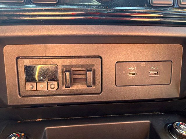 Used 2021 Nissan Titan PRO-4X w/ Pro-4x Convenience Package AWD/4WD image 43