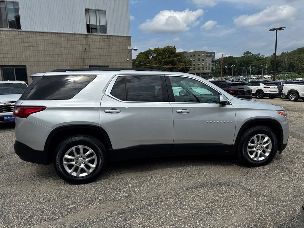 Used 2019 Chevrolet Traverse LT AWD/4WD image 8