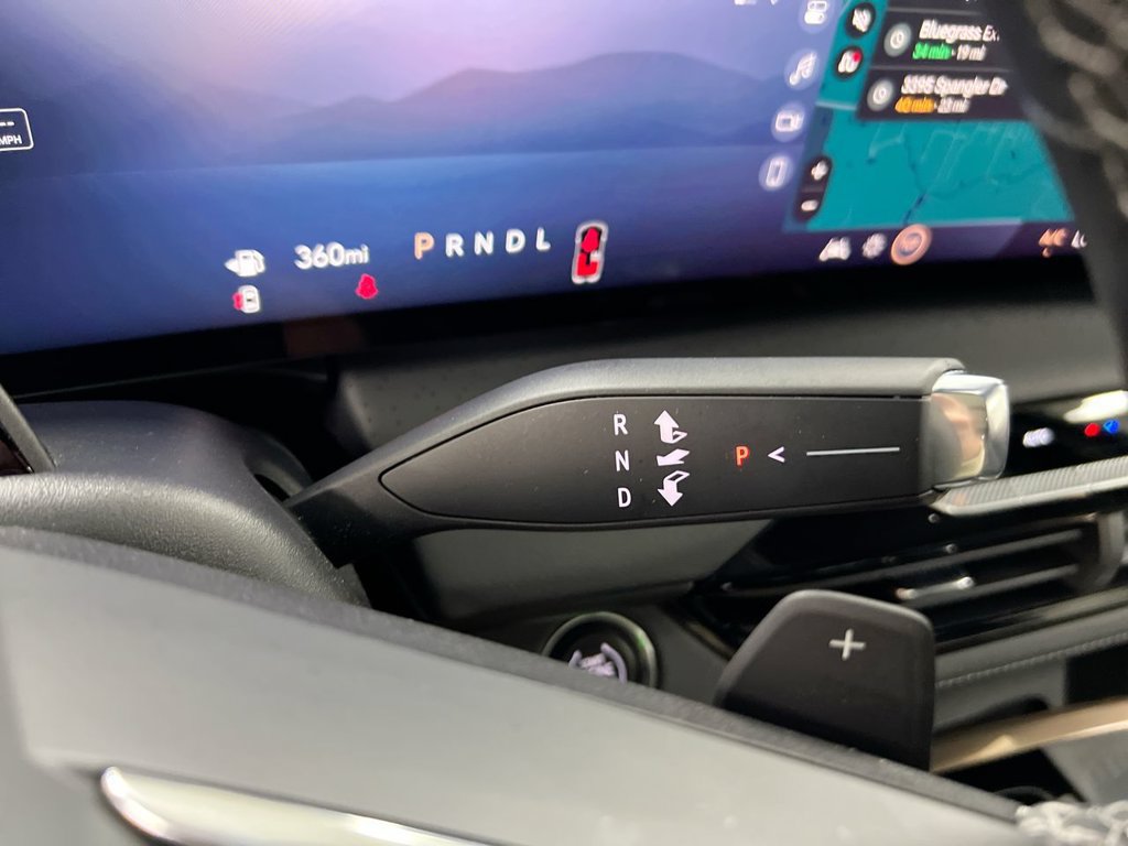 New 2026 Buick Enclave Avenir w/ Super Cruise Package FWD image 18