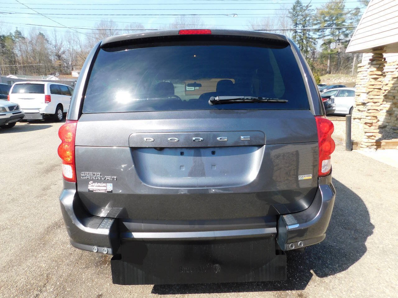 Used 2016 Dodge Grand Caravan SE w/ Quick Order Package 29E SE FWD image 15