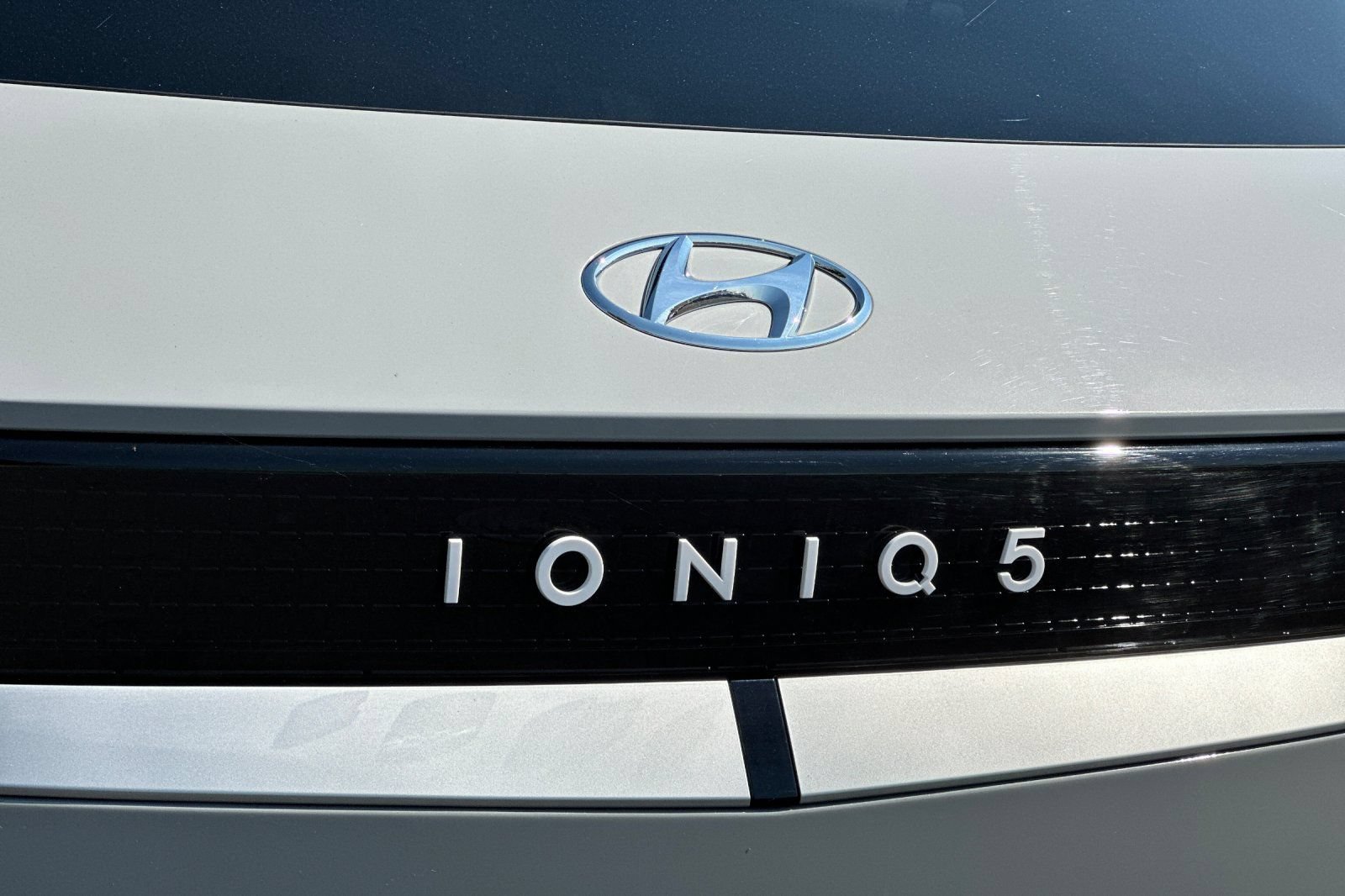 Used 2024 Hyundai Ioniq 5 SEL RWD image 32