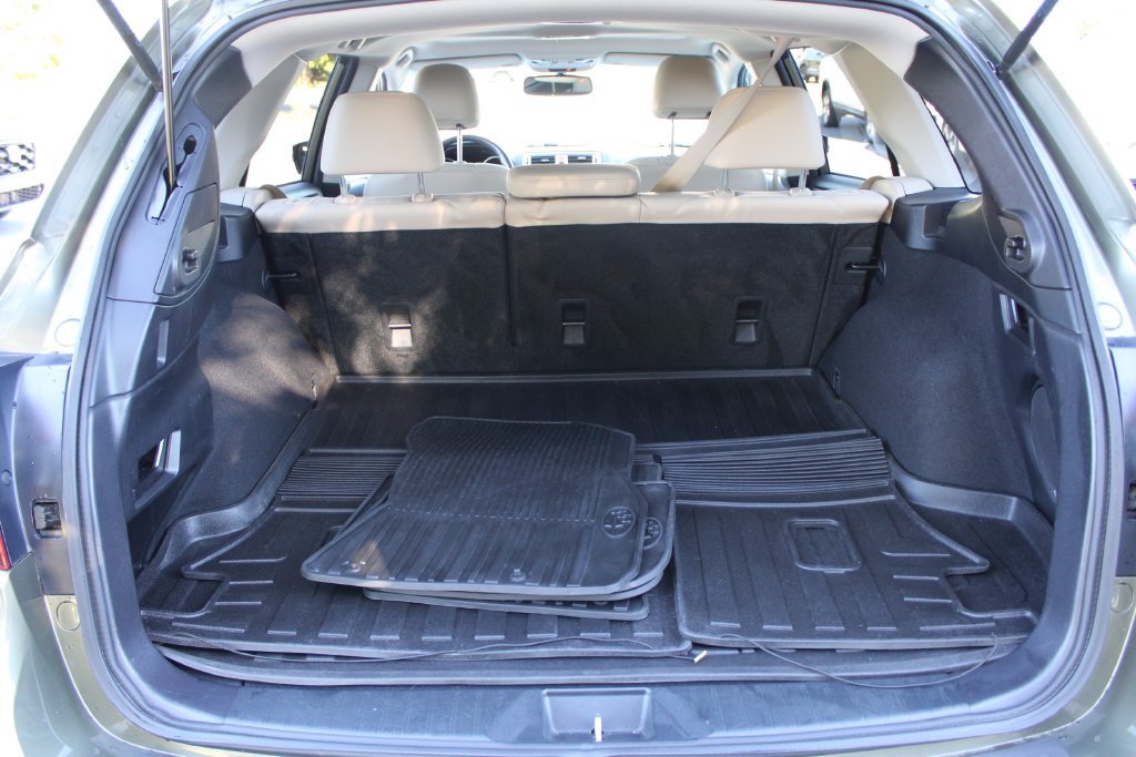 Used 2015 Subaru Outback 2.5i Limited AWD/4WD image 38