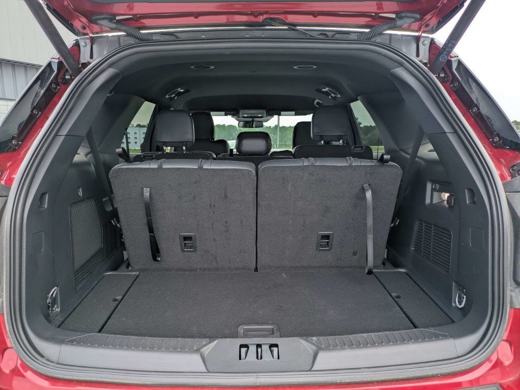 New 2025 Ford Explorer ST-Line w/ Premium Package RWD image 36